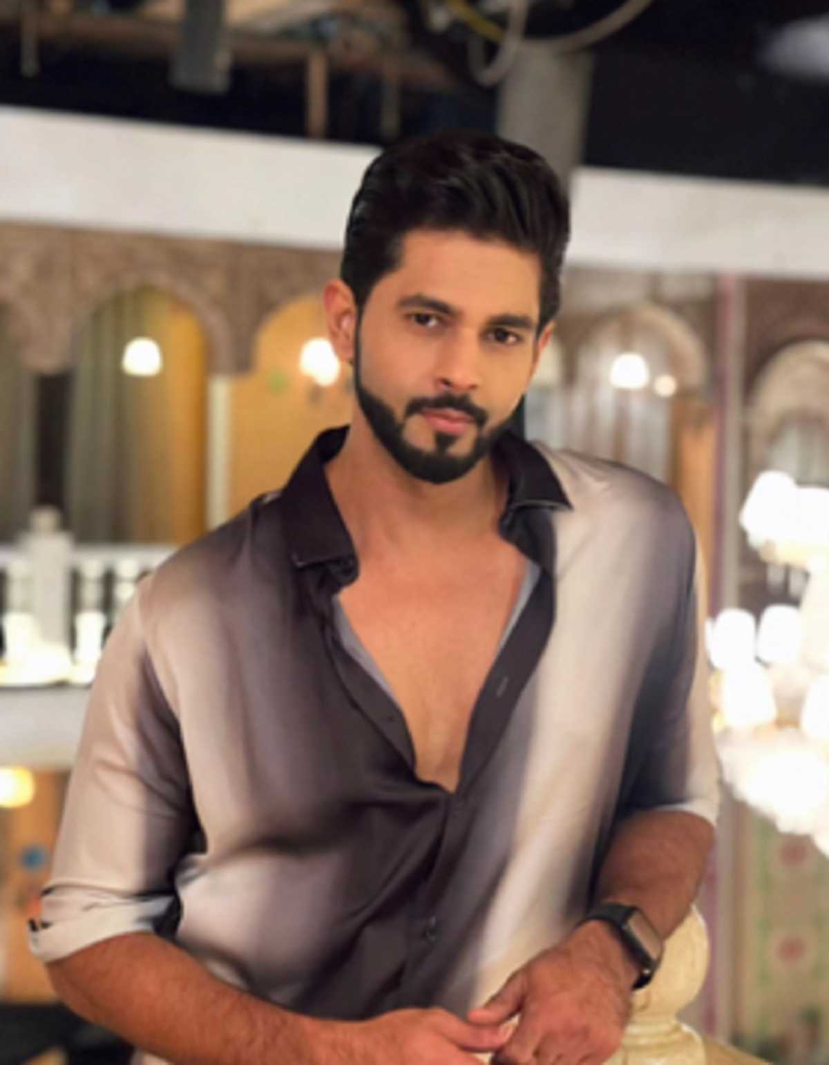 अगर मैं बिग बी के साथ काम कर रहा होता, तो भी मुझे दबाव महसूस नहीं होता : लक्ष्य खुराना