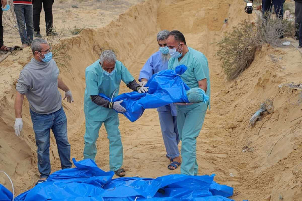 गाजा में 24 घंटे के अंदर 160 शव बरामद