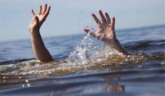 बिहार: कार्तिक पूर्णिमा में स्नान के दौरान डूबने से 5 लड़कियों सहित 7 की मौत