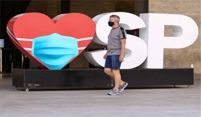 ब्राजील के 58 शहरों ने कोविड के डर से कार्निवल 2022 किया रद्द