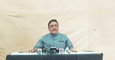 ईडी ने महाराष्ट्र के मंत्री नवाब मलिक को किया गिरफ्तार ईडी ने महाराष्ट्र के मंत्री नवाब मलिक को किया गिरफ्तार