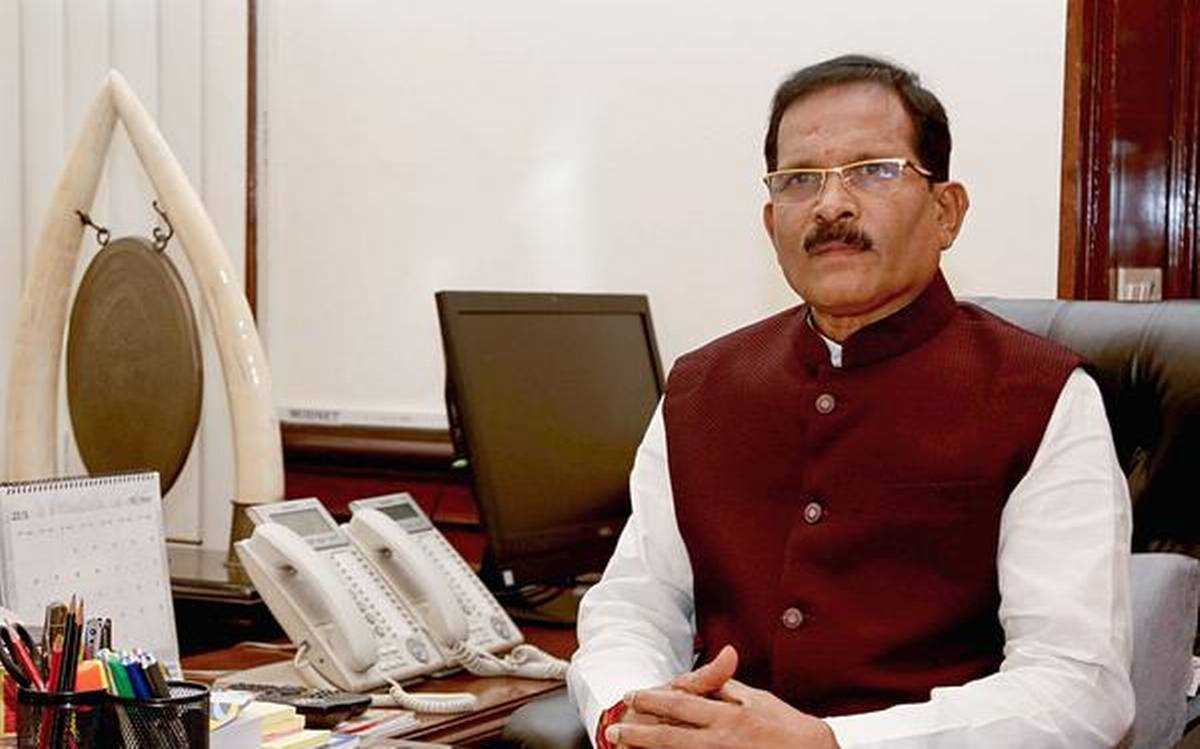 श्रीपद नाइक की हालत स्थिर, वेंटिलेटर से हटाए गए