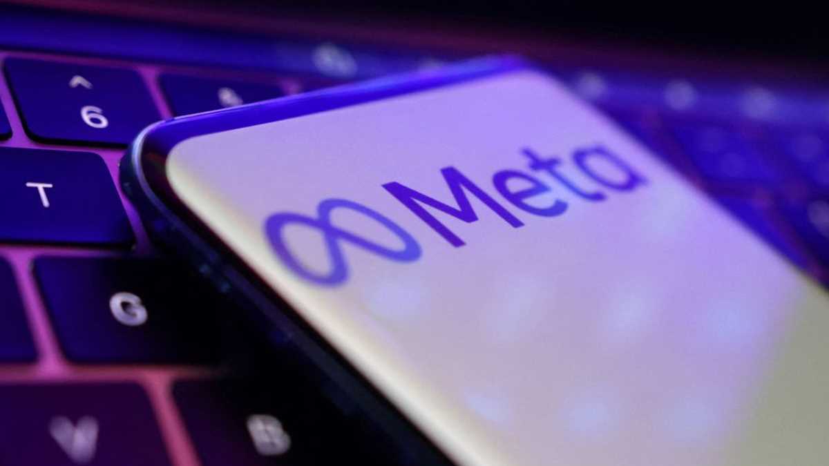 मेटा ने बड़े पैमाने पर छंटनी के बाद अब रिमोट वर्क हायरिंग रोकी