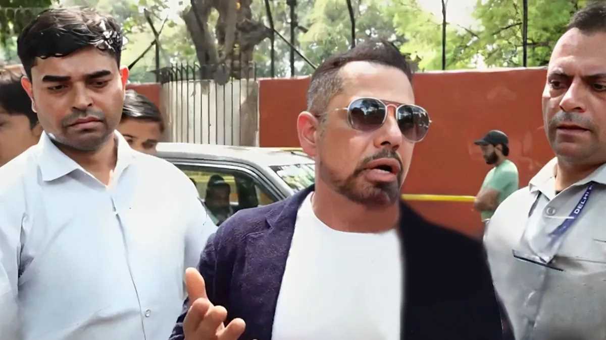 प्रवर्तन निदेशालय ने रॉबर्ट वाड्रा से पूछताछ की