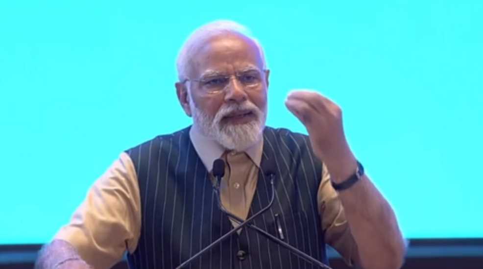 मजबूरी और भ्रष्टाचार का गठबंधन है यूपीए प्लस : पीएम मोदी