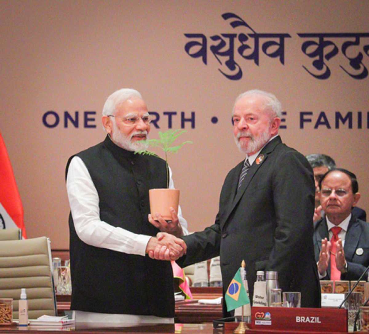 पीएम मोदी ने जी20 सम्मेलन के समापन की घोषणा की, ब्राजील को सौंपी अध्यक्षता