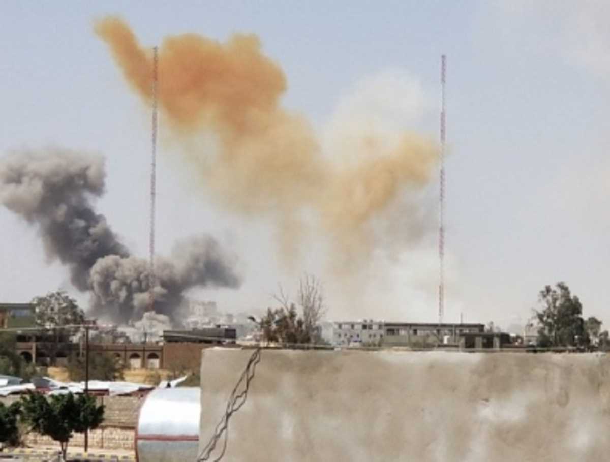 यमन : हौथी मिसाइल हमले में वरिष्ठ सैन्य अधिकारी बाल-बाल बचे