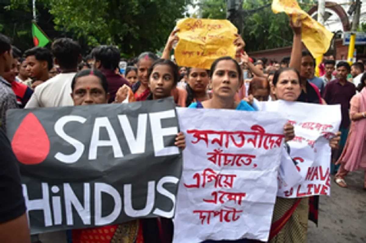 बांग्लादेश : मोहम्मद यूनुस मंगलवार को अल्पसंख्यक नेताओं के साथ करेंगे बैठक