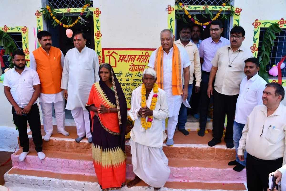 मध्यप्रदेश के 4 लाख 11 हजार लाभार्थियों को प्रधानमंत्री मोदी ने कराया गृह प्रवेश