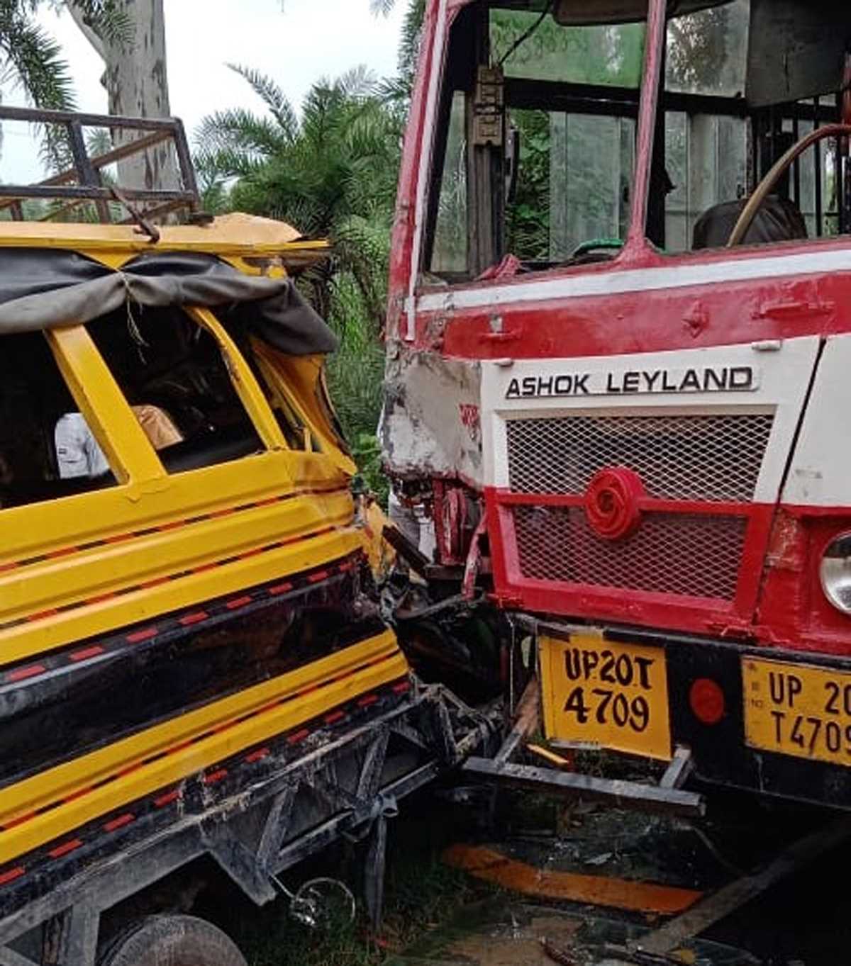 बिजनौर में बस और ऑटो की टक्कर में एक की मौत, छह यात्री घायल