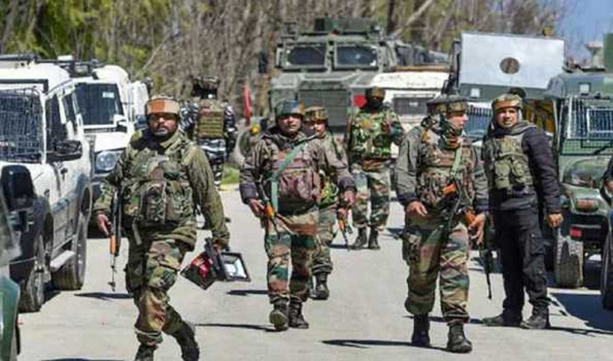 बीएसएफ ने सांबा सेक्टर में अंतरराष्ट्रीय सीमा पर पाकिस्तानी घुसपैठिए को मार गिराया