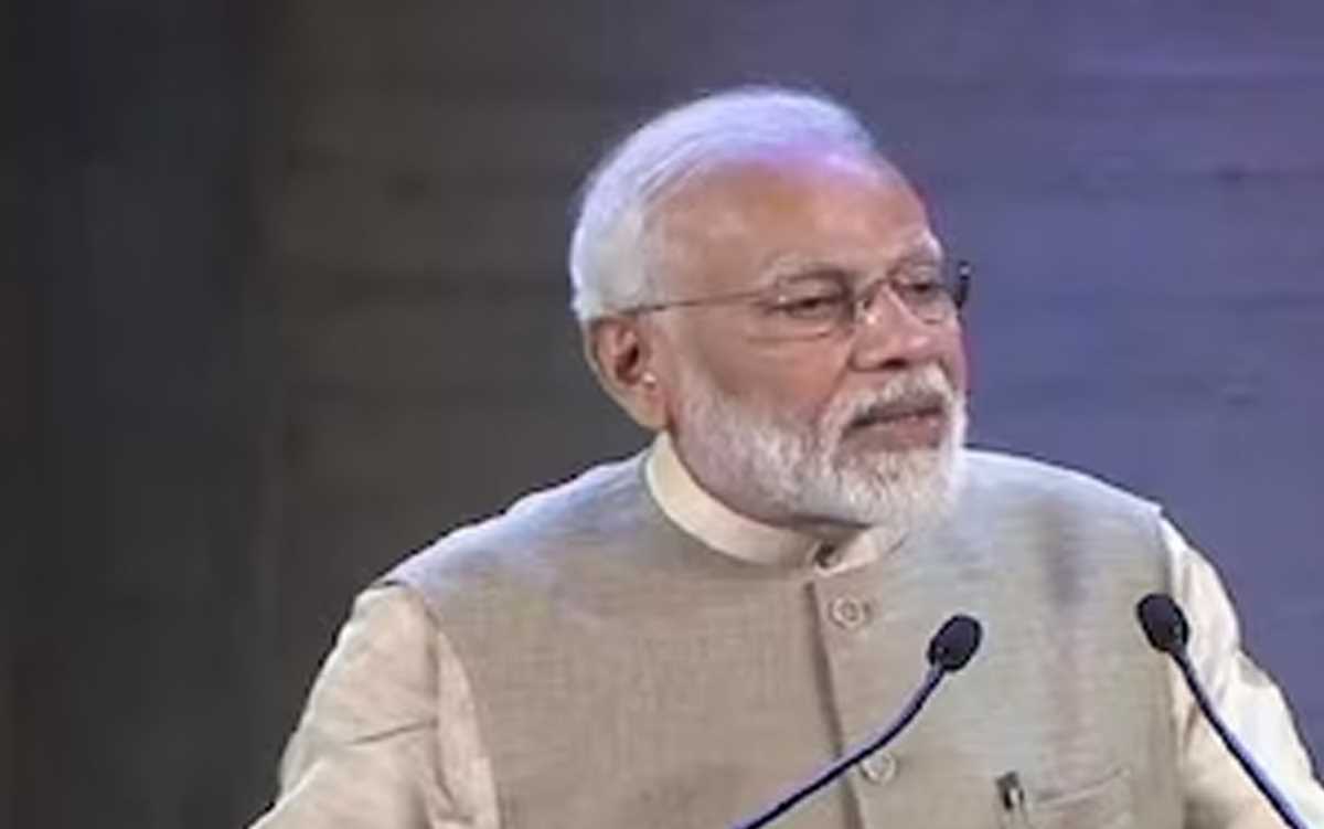 यूएई की मीडिया में भी छाए मोदी, सभी प्रमुख अखबारों में पीएम मोदी का दौरा सुर्खियों में