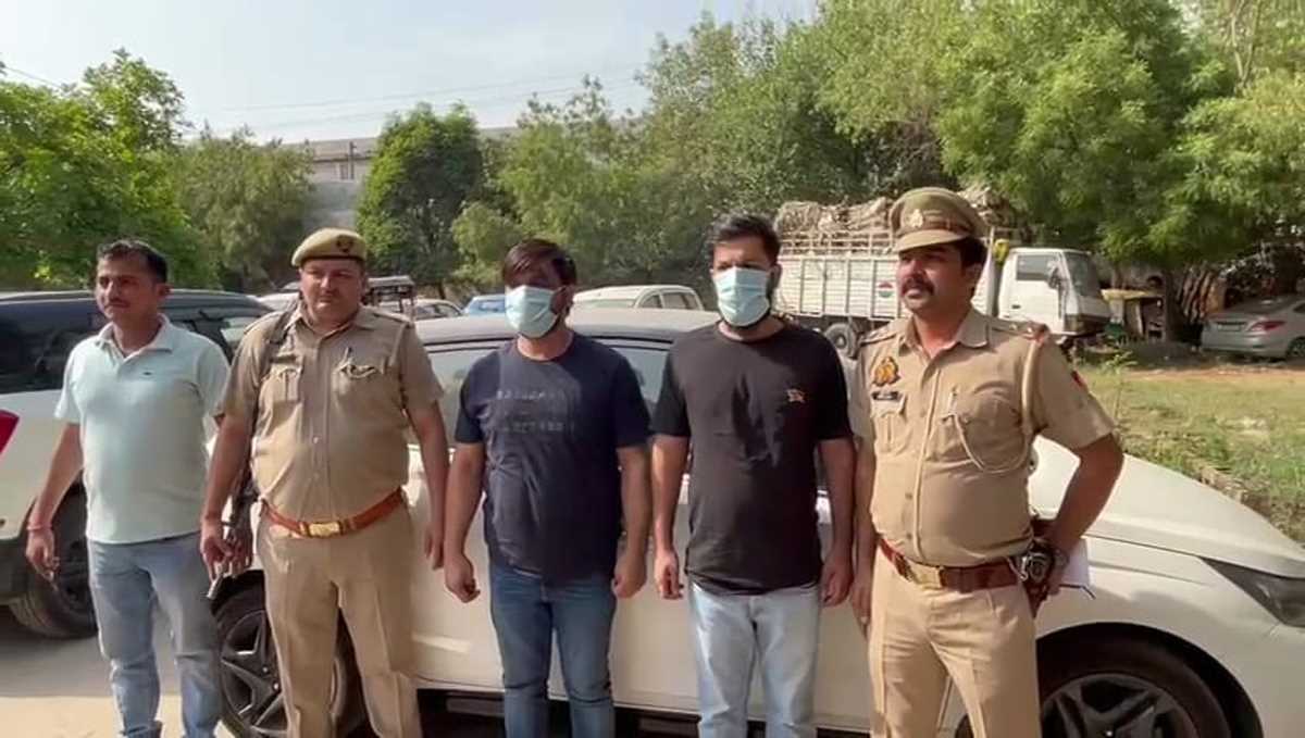 फर्जी ट्रैवल कंपनी के जरिए विदेश में नौकरी दिलाने के नाम ठगी करने वाले दो गिरफ्तार