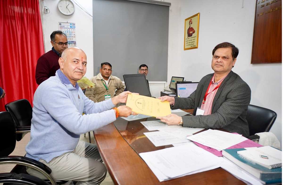 दिल्ली चुनाव 2025 : आप के दिग्गज नेताओं मनीष सिसोदिया, सौरभ भारद्वाज और गोपाल राय ने किया नामांकन