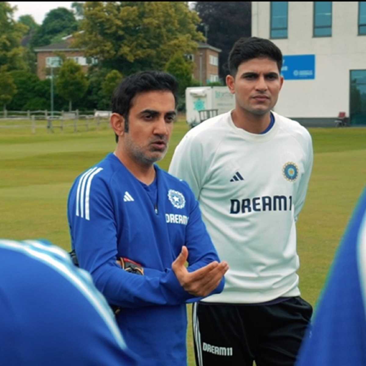 17 जून को लीड्स में भारतीय टीम के साथ वापस जुड़ेंगे गौतम गंभीर, प्लेइंग इलेवन पर लेने हैं कई फैसले 17 जून को लीड्स में भारतीय टीम के साथ वापस जुड़ेंगे गौतम गंभीर, प्लेइंग इलेवन पर लेने हैं कई फैसले