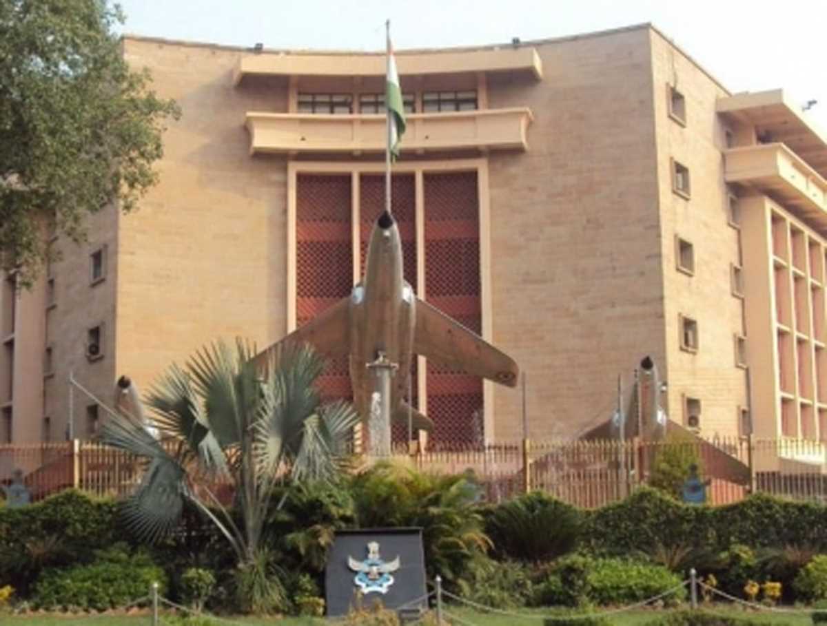 सोमवार को आईएएफ में शामिल होंगे स्वदेशी रूप से विकसित एलसीएच