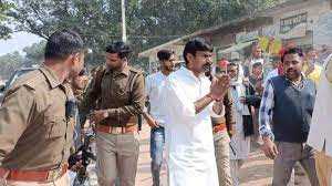 यूपी चुनाव: प्रतापगढ़ में सपा प्रत्याशी पर हमला