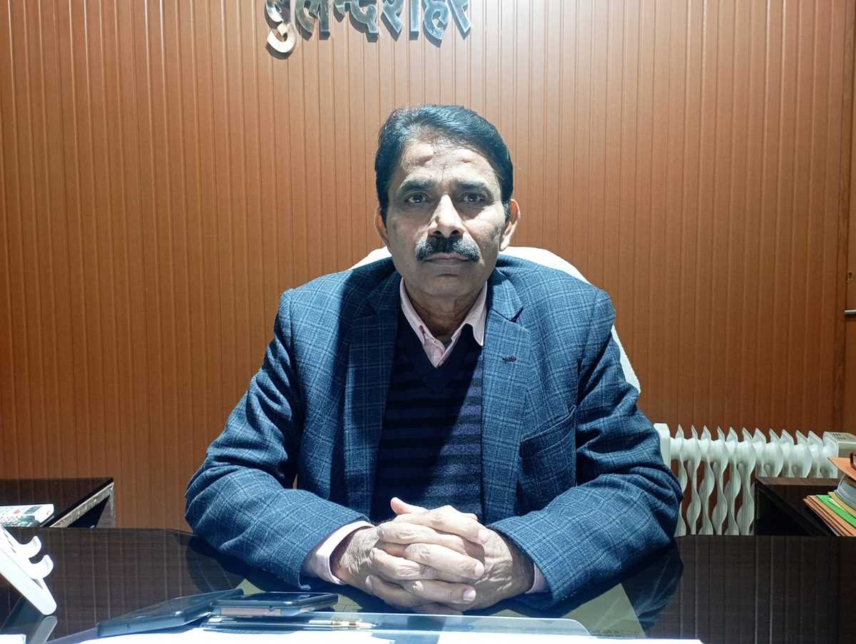 कोरोना से बचाव के लिए दो गज की दूरी, मास्क है जरूरी : सीएमओ