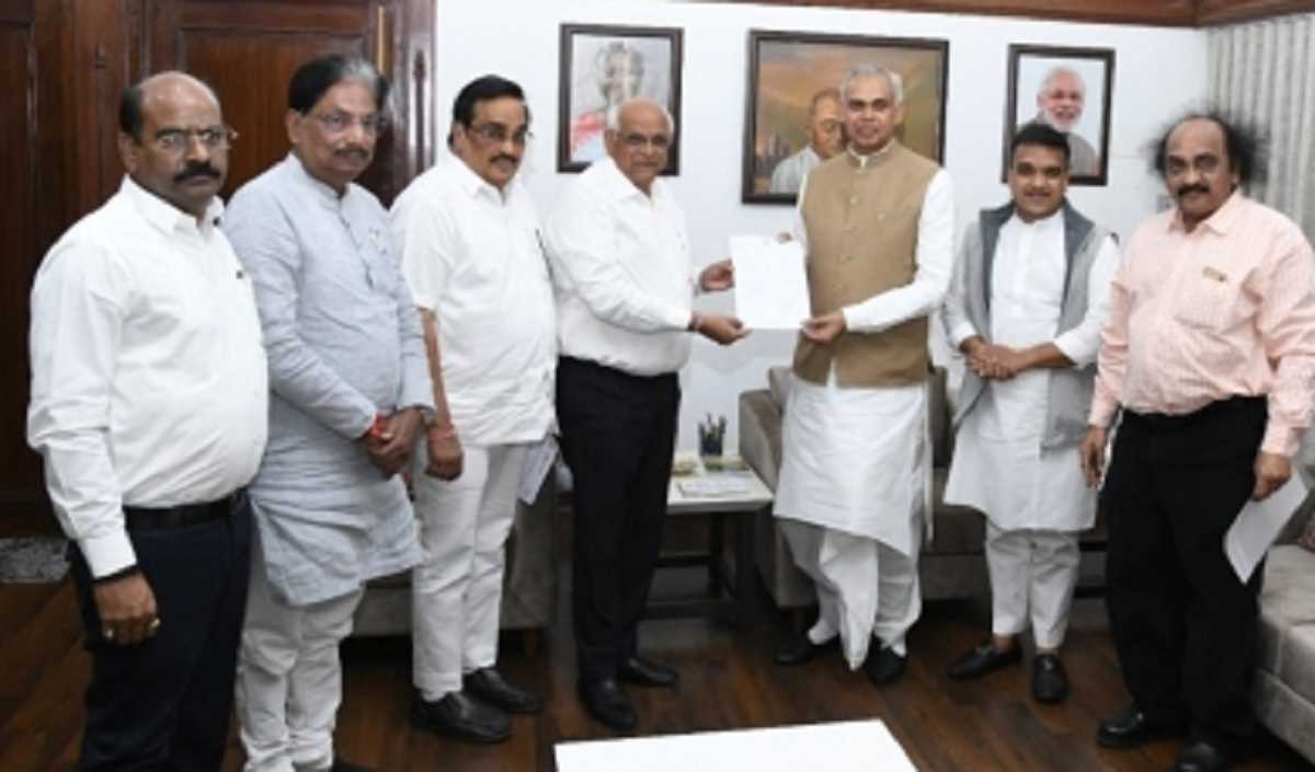 भूपेंद्र पटेल ने गुजरात के मुख्यमंत्री पद से दिया इस्तीफा, भाजपा शनिवार को चुनेगी नया नेता