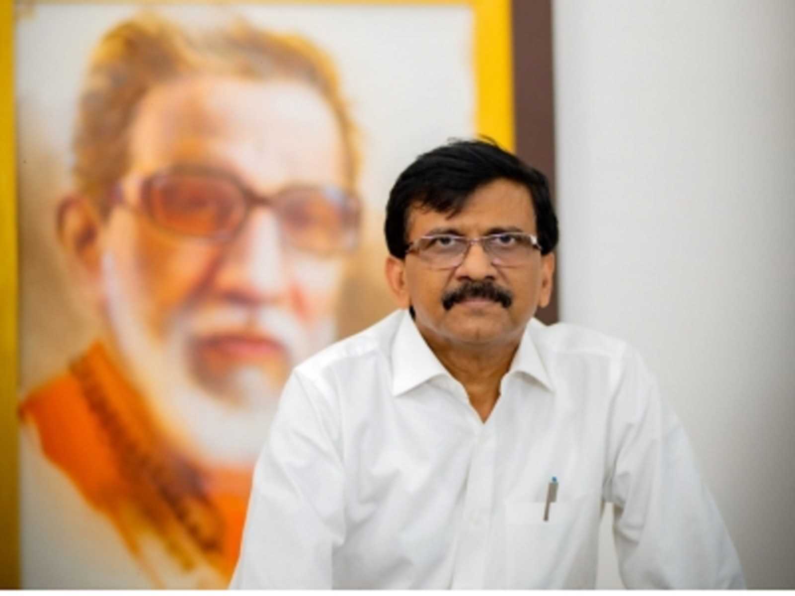 शिवसेना (यूबीटी) ने की आदित्य ठाकरे के काफिले पर हमले की निंदा