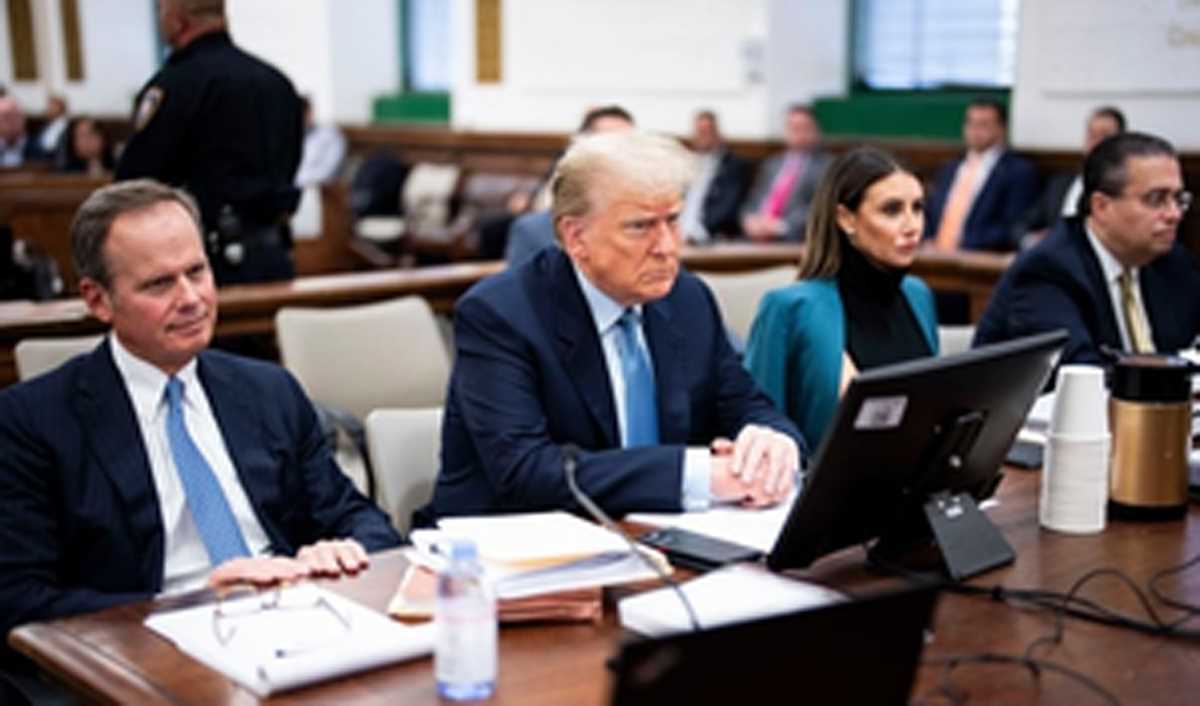 कोर्ट ने ट्रम्प पर लगाया 355 मिलियन डॉलर का जुर्माना