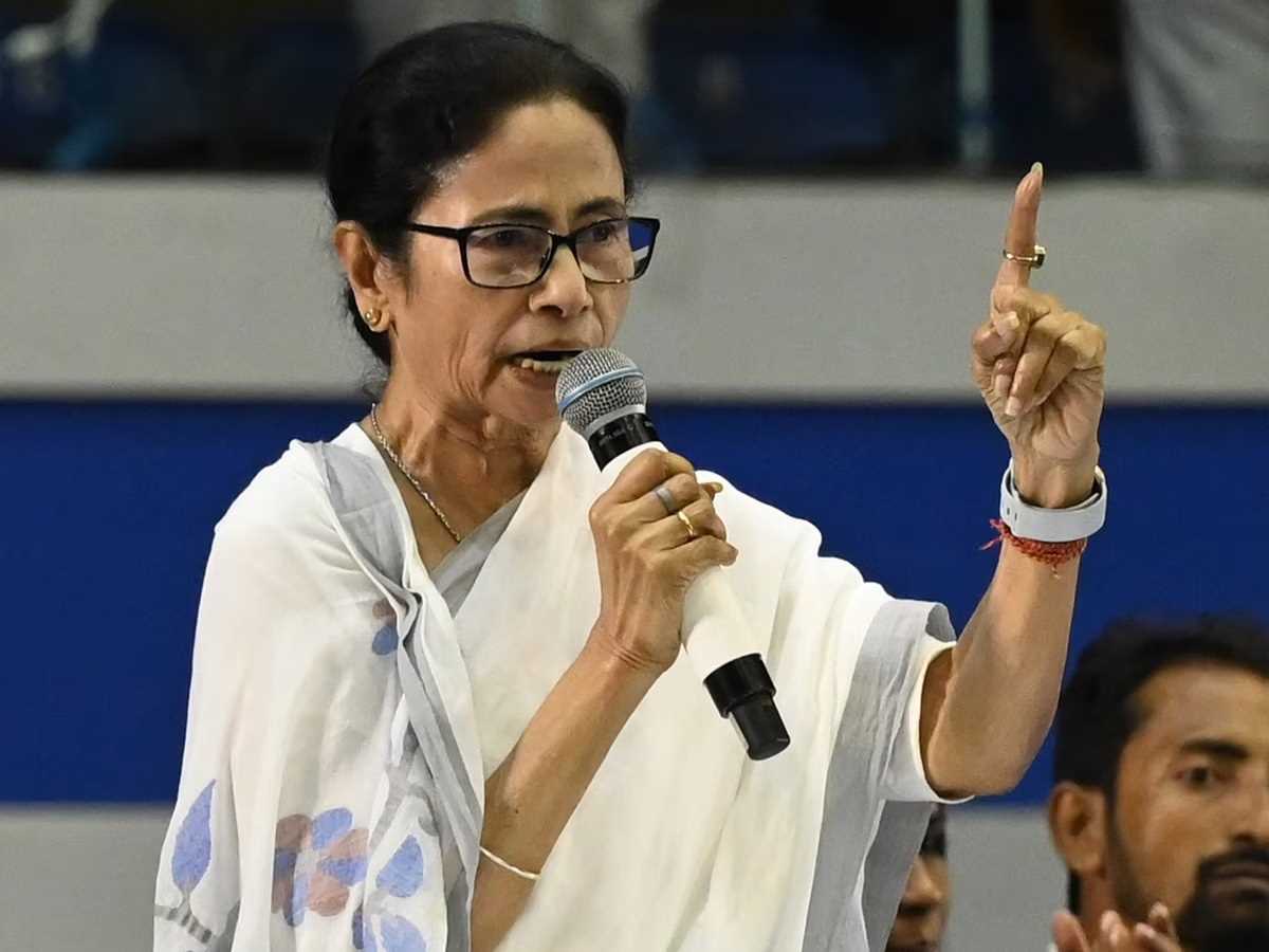 मुर्शिदाबाद के कुछ हिस्सों में घटनाएं हुई, लेकिन तोड़ मरोड़कर किया गया पेश : सीएम ममता बनर्जी मुर्शिदाबाद के कुछ हिस्सों में घटनाएं हुई, लेकिन तोड़ मरोड़कर किया गया पेश : सीएम ममता बनर्जी