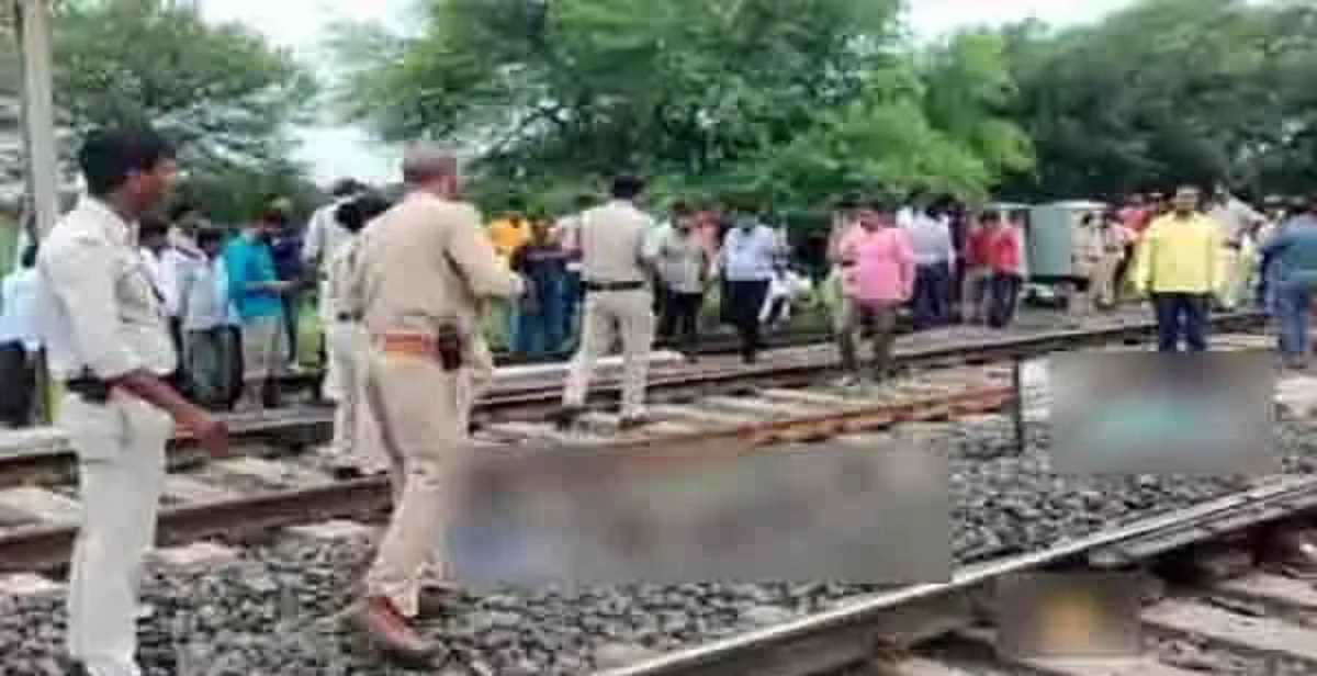 उज्जैन में पिता और उसकी तीन बेटियों की ट्रेन से कटकर मौत