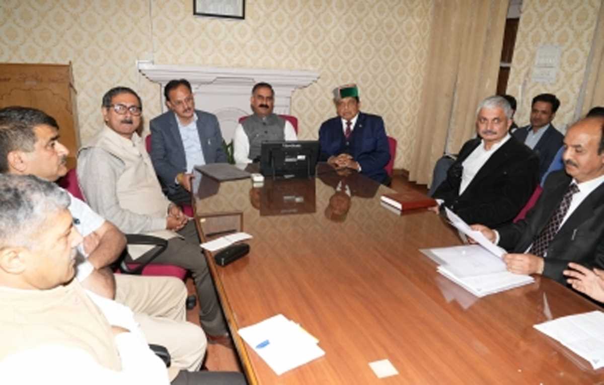 हिमाचल में डॉक्टरों की पेन डाउन हड़ताल खत्म