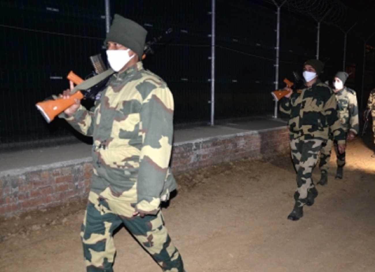 त्रिपुरा में भारत-बांग्लादेश सीमा पर भीषण मुठभेड़, एक BSF जवान शहीद, 2 घायल