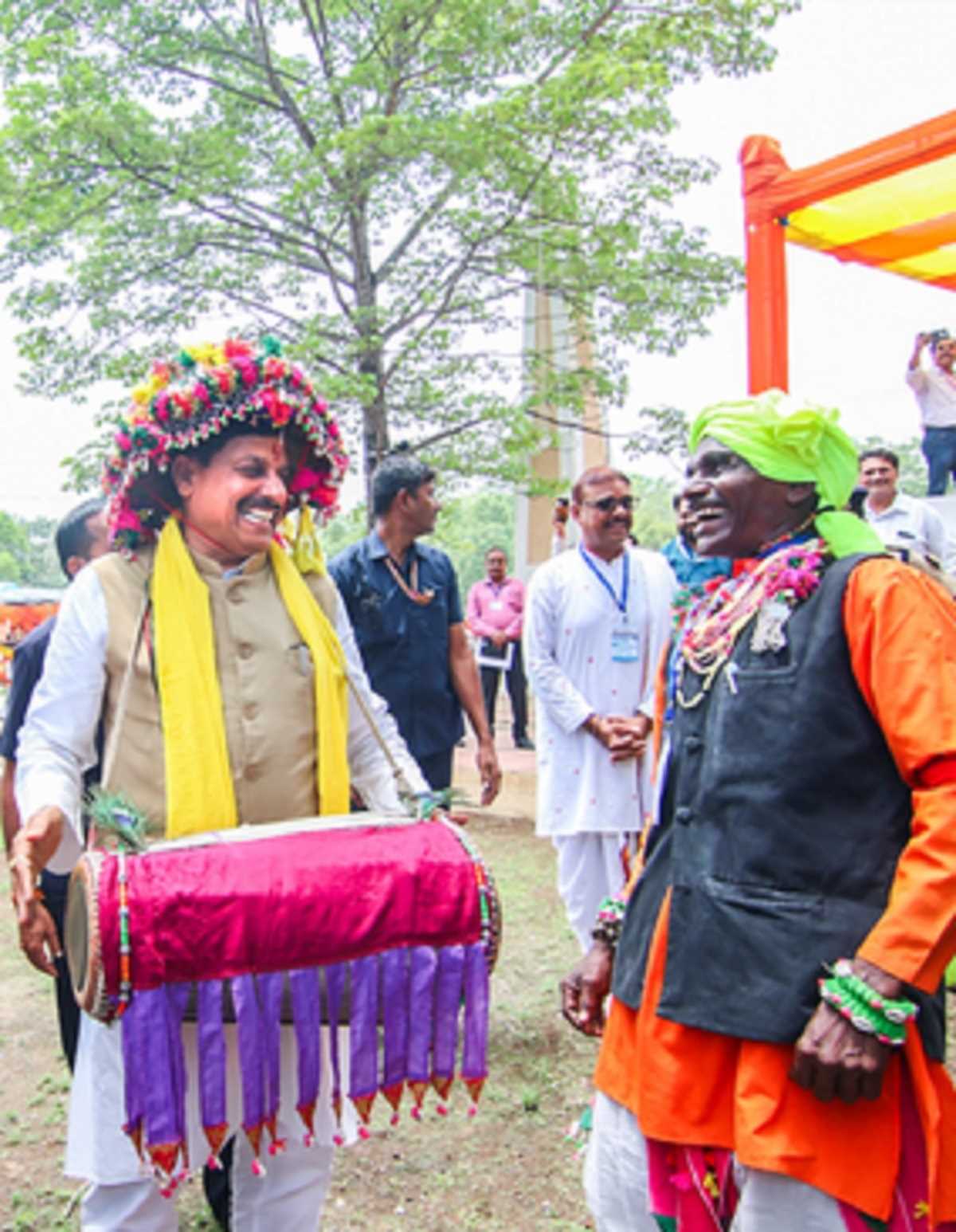 जीवन में उत्साह और आनंद का प्रतीक जनजातीय संस्कृति : मोहन यादव जीवन में उत्साह और आनंद का प्रतीक जनजातीय संस्कृति : मोहन यादव