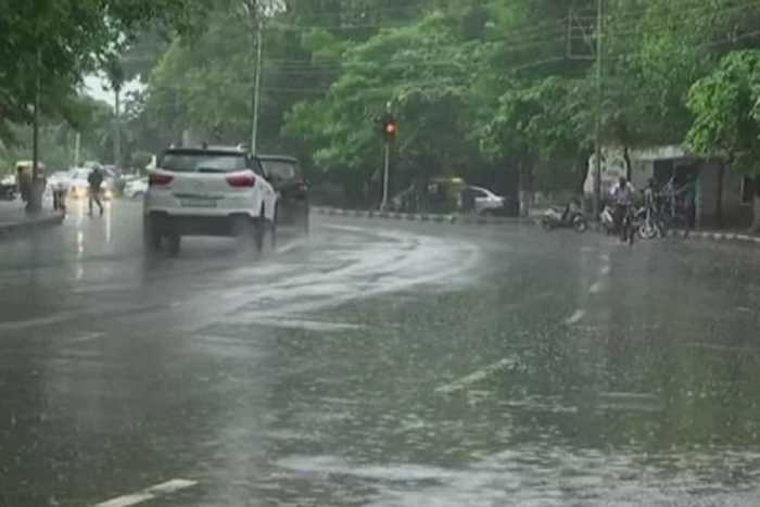 उत्तराखंड मौसम विभाग ने जारी किया अलर्ट, 9 जुलाई को पौड़ी और नैनीताल जिले में भारी बारिश उत्तराखंड मौसम विभाग ने जारी किया अलर्ट, 9 जुलाई को पौड़ी और नैनीताल जिले में भारी बारिश