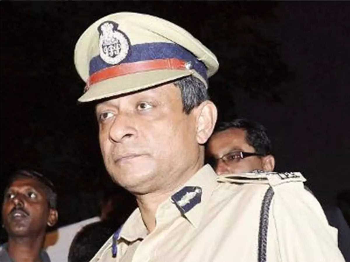 गुजरात के IPS सतीश चंद्र वर्मा रिटायरमेंट से पहले बर्खास्त, इशरत जहां एनकाउंटर केस में जांच को किया था लीड