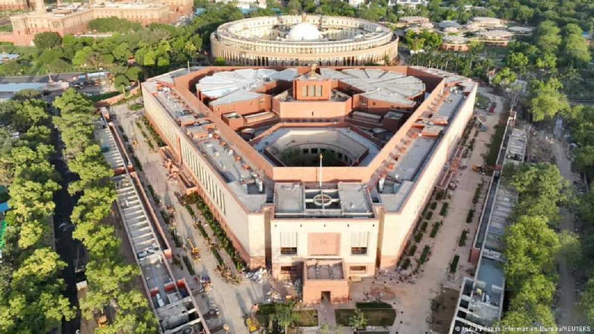 कांग्रेस ने किया महिला आरक्षण का समर्थन, मांगा कोटे के भीतर कोटा