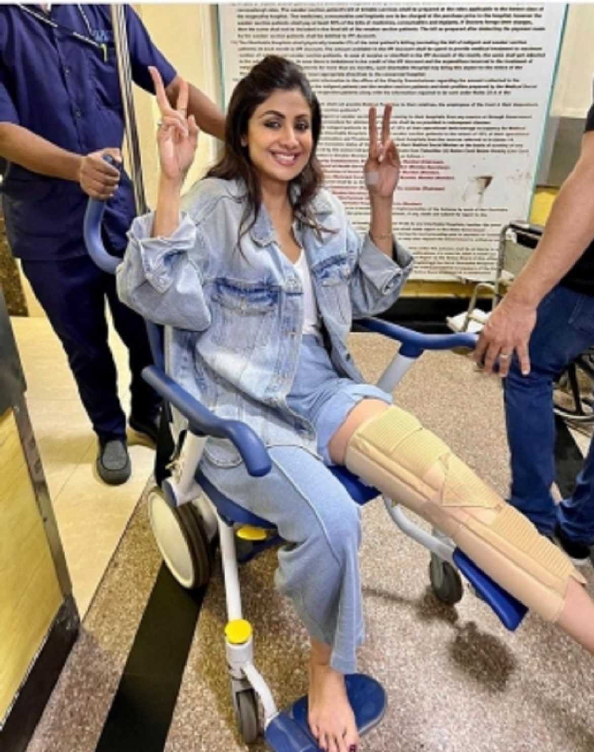 फिल्म इंडियन पुलिस फोर्स शूटिंग के दौरान शिल्पा शेट्टी के पैर में फ्रैक्चर