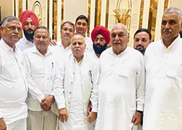 हरियाणा : चुनाव से पहले 3 निर्दलीय विधायकों ने कांग्रेस को समर्थन दिया