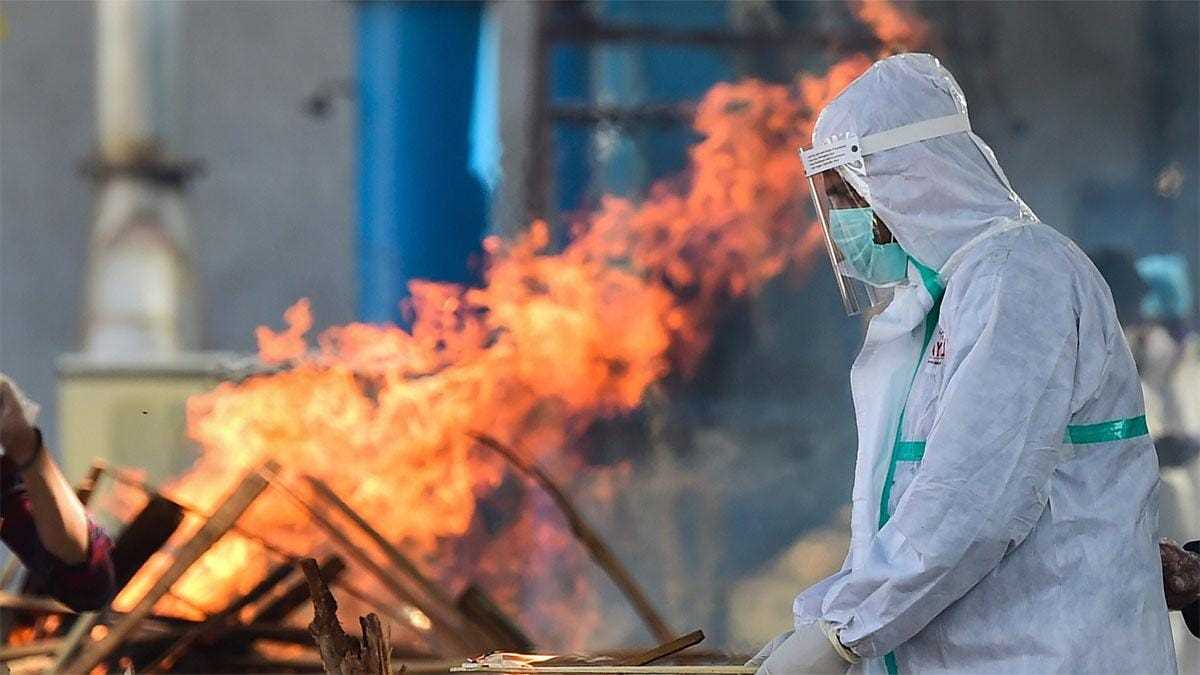 महाराष्ट्र, दिल्ली और पश्चिम बंगाल में कोरोना से सबसे ज्यादा मौतें
