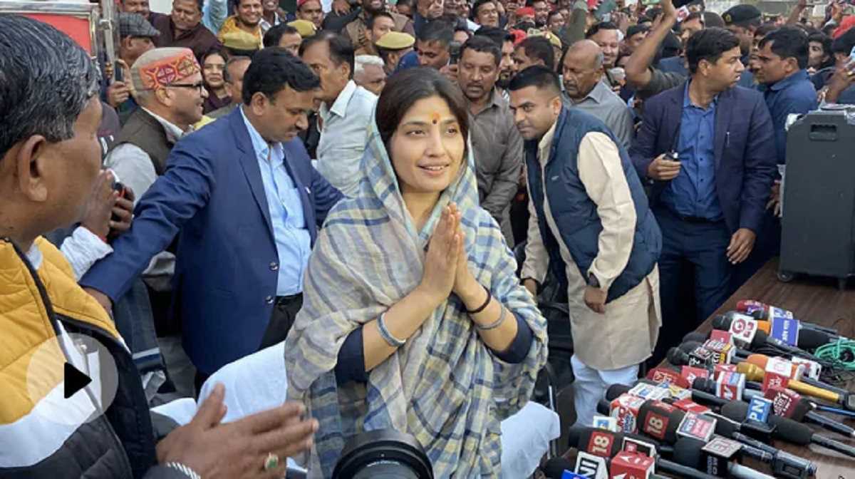 सपा सांसद डिंपल यादव के खिलाफ अनुचित टिप्पणी करने के आरोप में मामला दर्ज