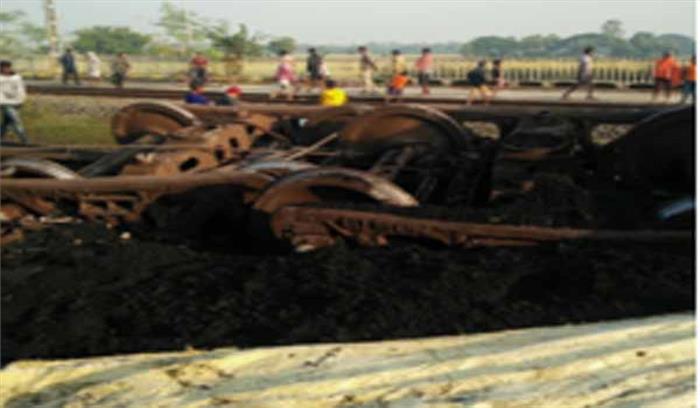 ओडिशा: कोयला मालगाड़ी के 14 डिब्बे पटरी से उतरे