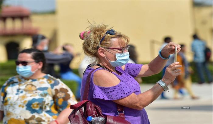 कोरोना महामारी के बीच फंसे विदेशियों को भारत सरकार का तोहफा