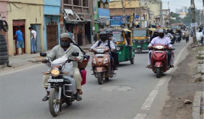 कोविड मामले कम होने पर यूपी के 3 और जिलों में कोरोना कर्फ्यू में ढील