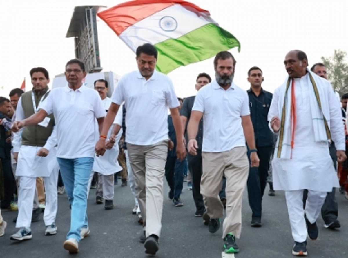 भारत जोड़ो यात्रा : गांधी-नेहरू के परपोतों ने भारत को एकजुट करने के लिए मिलाया हाथ