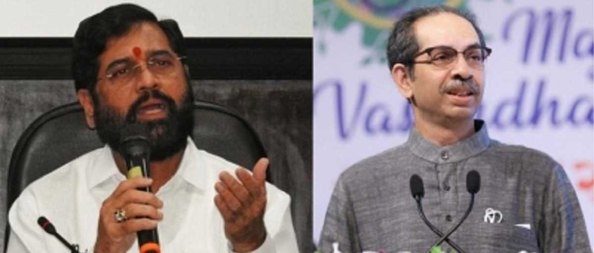 शिंदे बनाम ठाकरे: ठाकरे गुट ने की सुप्रीम कोर्ट में सात न्यायाधीशों की पीठ गठित करने की मांग शिंदे बनाम ठाकरे: ठाकरे गुट ने की सुप्रीम कोर्ट में सात न्यायाधीशों की पीठ गठित करने की मांग