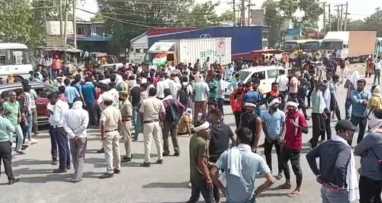 हरियाणा: पलवल में प्रदर्शनकारियों को तितर-बितर करने के लिए पुलिस ने की हवाई फायरिंग