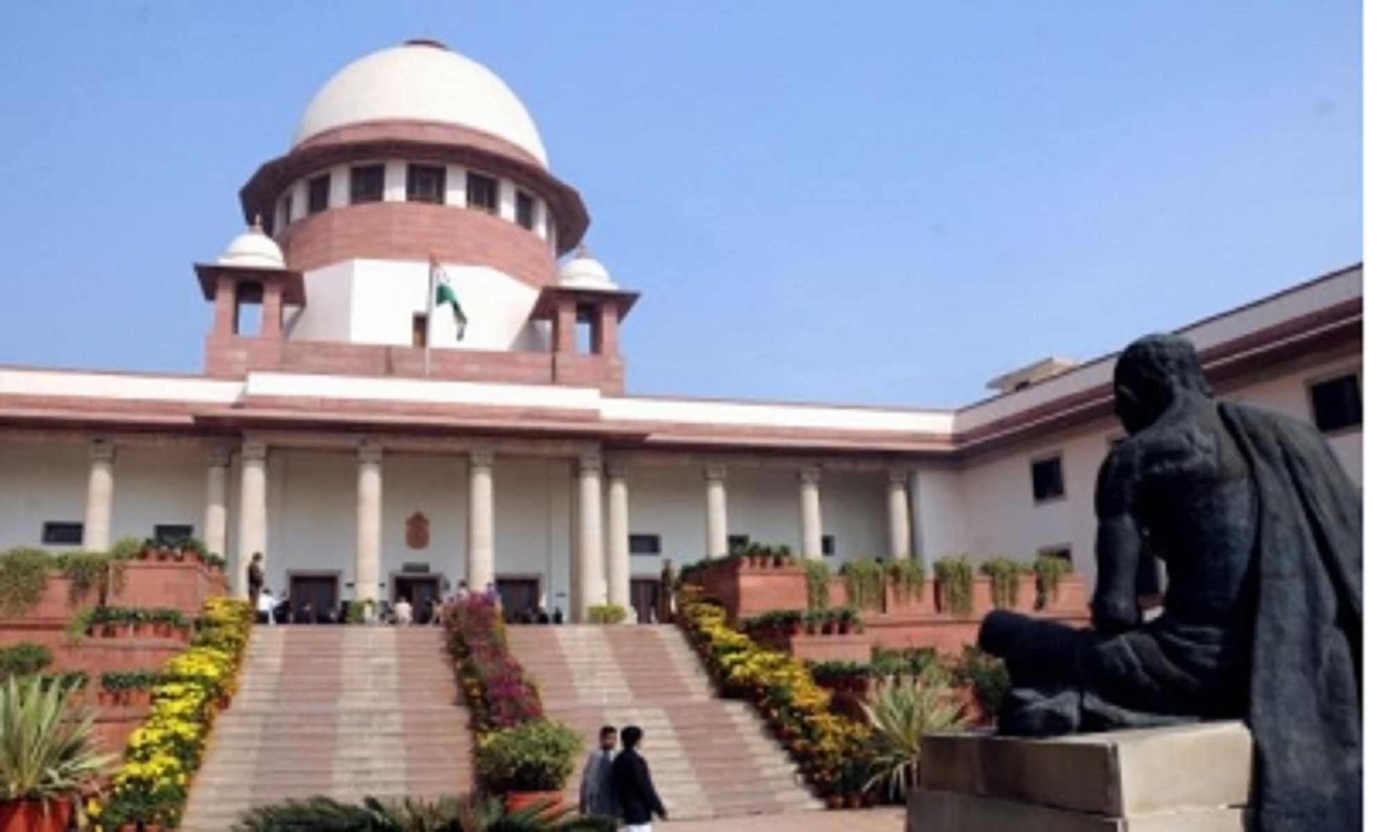 Chhawla Case: छावला दुष्कर्म केस में पुनर्विचार याचिका दाखिल, सुप्रीम कोर्ट ने तीन जजों की बेंच का किया गठन Chhawla Case: छावला दुष्कर्म केस में पुनर्विचार याचिका दाखिल, सुप्रीम कोर्ट ने तीन जजों की बेंच का किया गठन