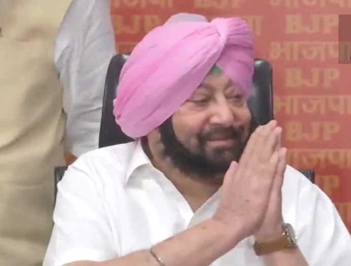 बीजेपी में शामिल हुए हुए कैप्टन अमरिंदर सिंह बीजेपी की सदस्यता की ग्रहण