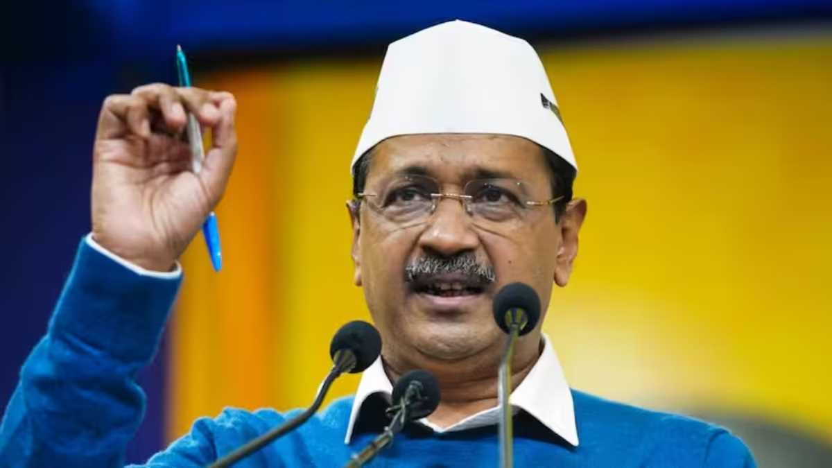 केजरीवाल ने दिल्ली पुलिस, चुनाव आयोग पर लगाया आप के खिलाफ गुंडागर्दी का आरोप