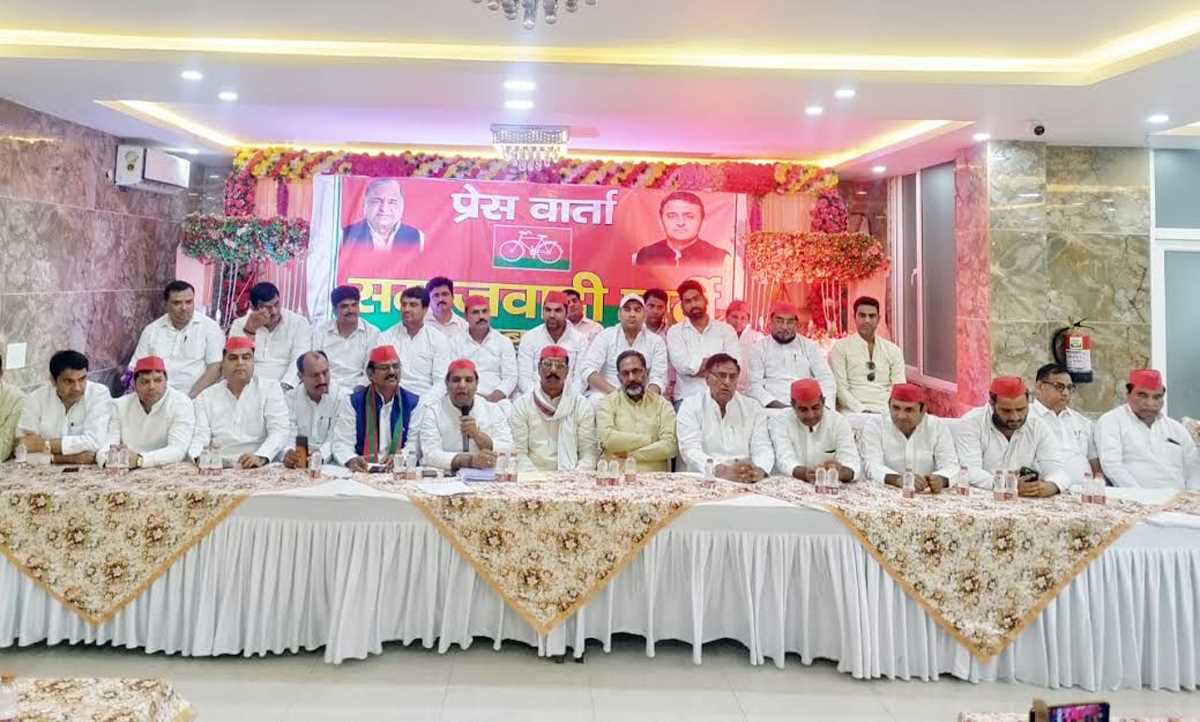 लोकसभा चुनाव को लेकर सपा संगठन को मजबूत करने में जुटी