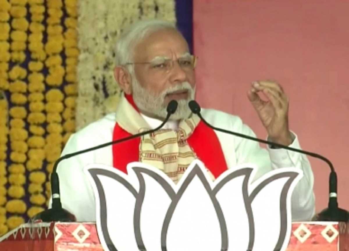 गुजरात में पीएम मोदी ने कहा- खड़गे को मेरी तुलना रावण से करना सिखाया गया