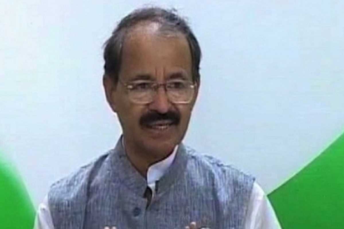 ‘बटेंगे तो कटेंगे’ बयान पर कांग्रेस नेता राशिद अल्वी ने जताई नाराजगी, पूछा, ‘जातियों के नाम पर बांट कौन रहा है’