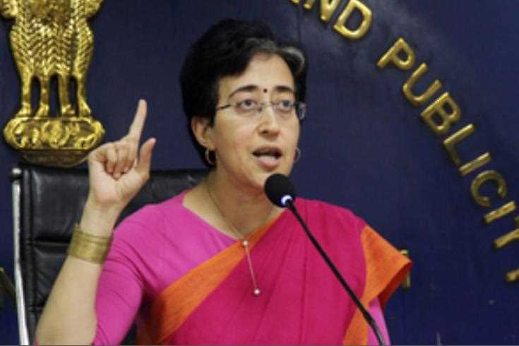 दस सालों में अरविंद केजरीवाल ने लाई है शिक्षा में नई क्रांति : आतिशी